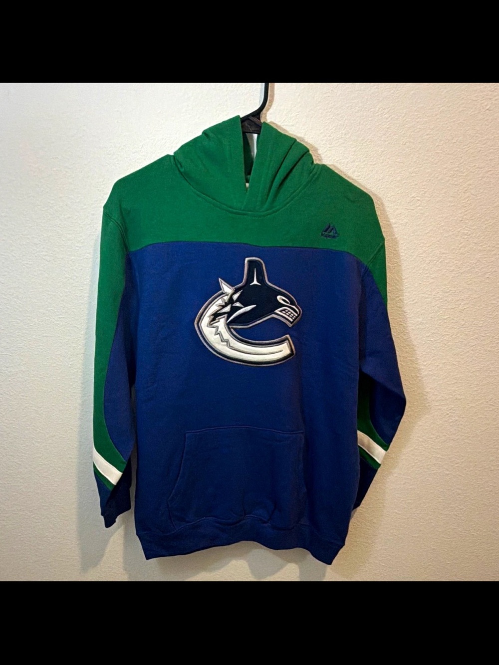 Majestic Vancouver Canucks NHL Hockey Pullover Hoodie Blue Green White Youth XL